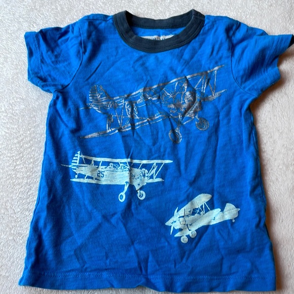 Crewcuts size 2 plane shirt that glows in the dark - Picture 1 of 2